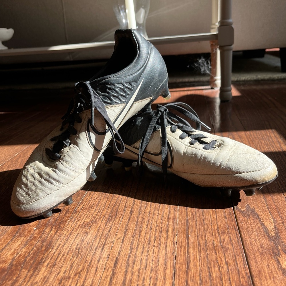 NIKE MAGISTA OBRA LEATHER TECH CRAFT FG LIGHT BONE/BLACK SIZE 6
